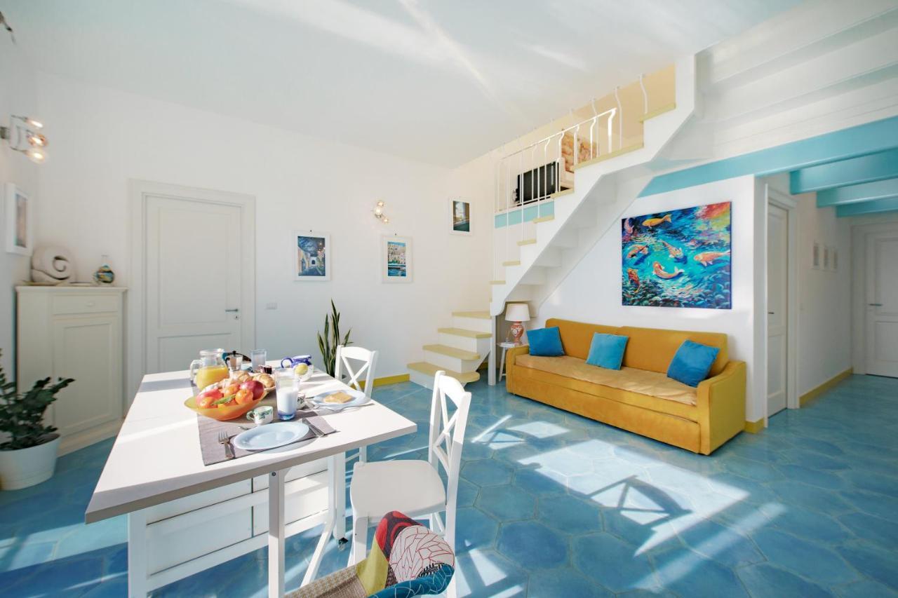 Corricella Exclusive Loft - Gioia Apartments Procida Bagian luar foto